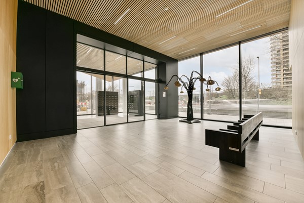 Medium property photo - Korte Ouderkerkerdijk 1W2, 1096 AC Amsterdam